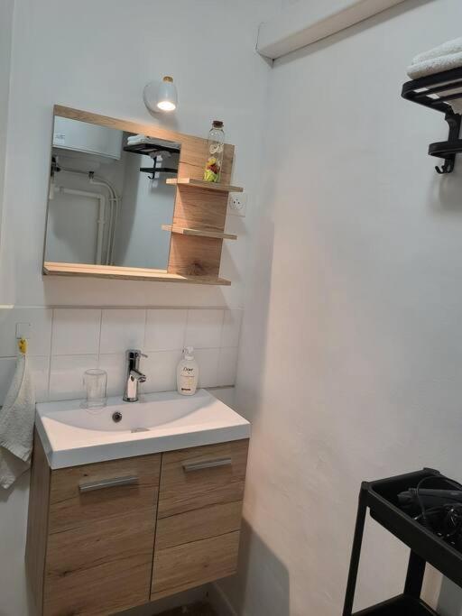 Logement Au Coeur De Marseille, Le Stassi Exterior foto